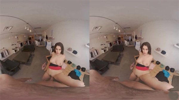 AI-郭碧婷-VR公共场合刺激游戏